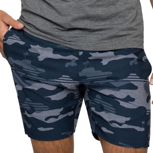 TravisMathew Men's Leader Board Active Short